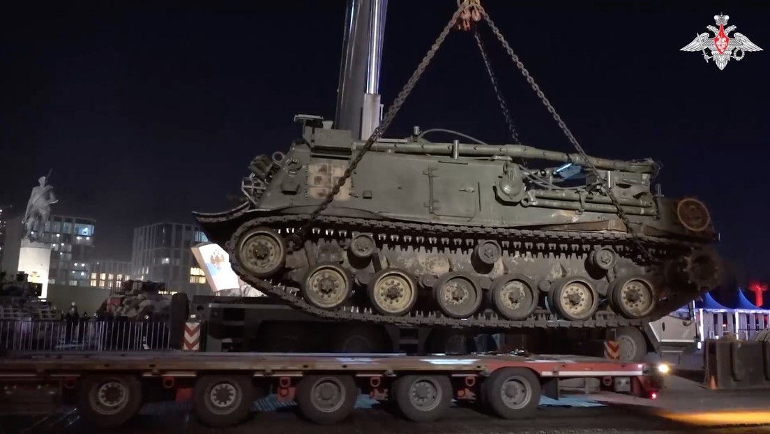 VIDEO: Un 'trofeo' de las tropas rusas producido en EE.UU. llega a una exposición en Moscú