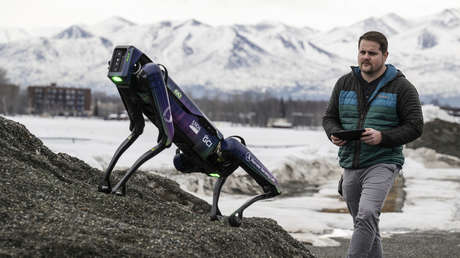 Un aeropuerto de EE.UU. usará un perro robot para este fin