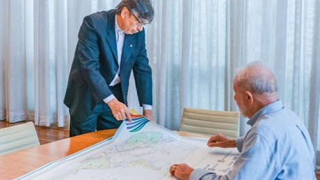 "La Tierra es redonda": Nuevo mapamundi ubica a Brasil en el centro del mundo