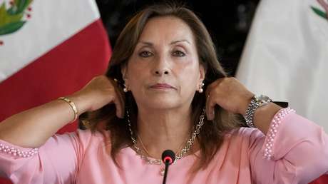 La presidenta de Perú rechaza levantar voluntariamente su secreto bancario
