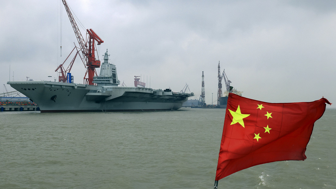 VIDEO: El portaviones más avanzado de China emprende sus primeras pruebas en el mar