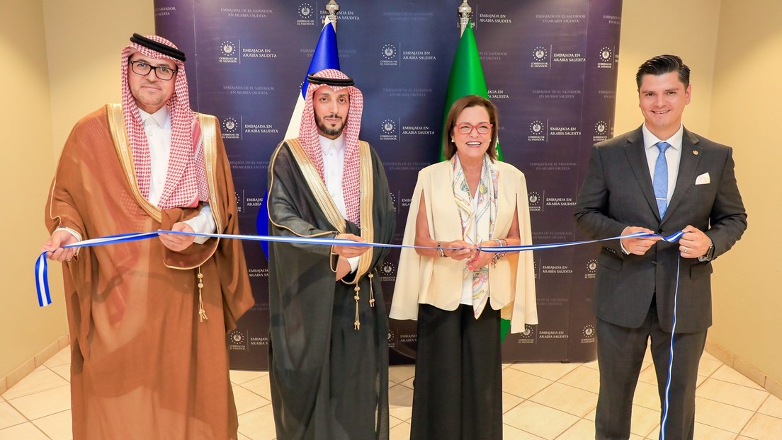 El primer país de Centroamérica abre su embajada en Arabia Saudita