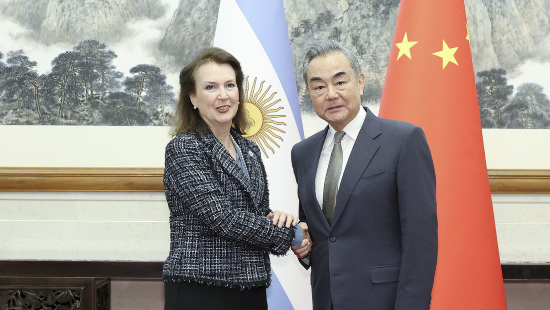 Canciller argentina: "Son chinos, son todos iguales"