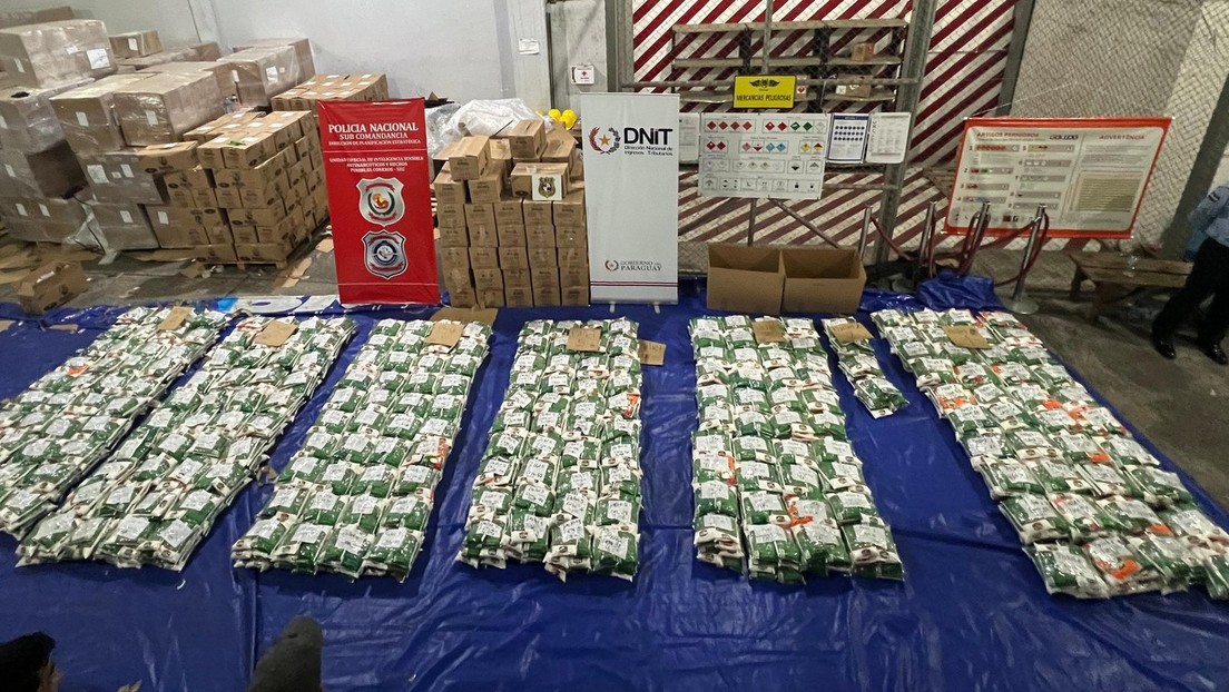Incautan casi una tonelada de cocaína en un aeropuerto de Paraguay