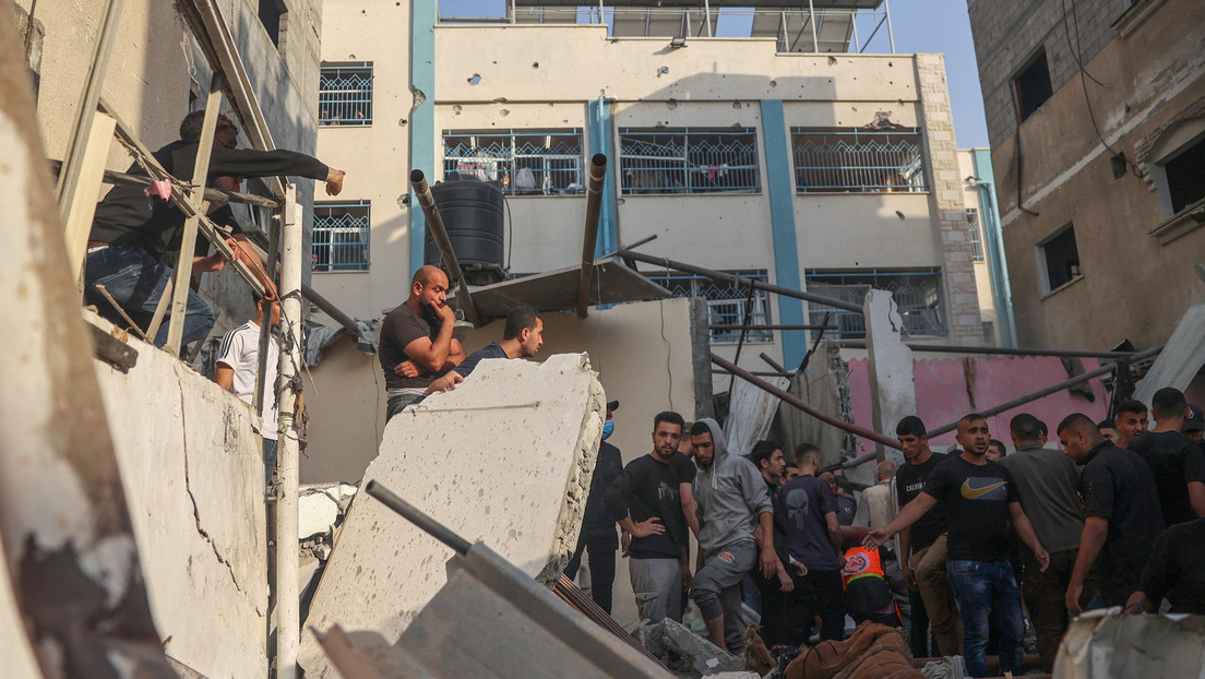 Israel cierra un paso fronterizo en Gaza y bombardea Rafa tras un ataque de Hamás