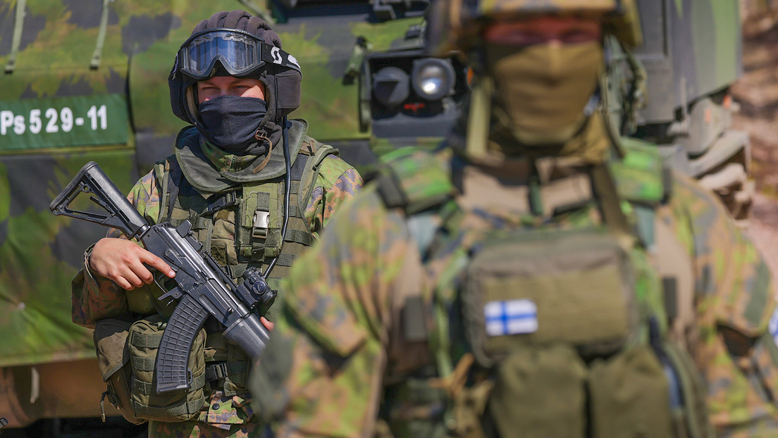 Finlandia se está preparando para el combate, afirma un alto oficial
