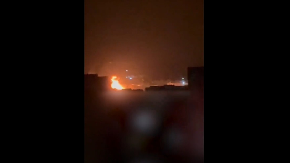 VIDEOS: Gran incendio tras un ataque ucraniano contra Lugansk