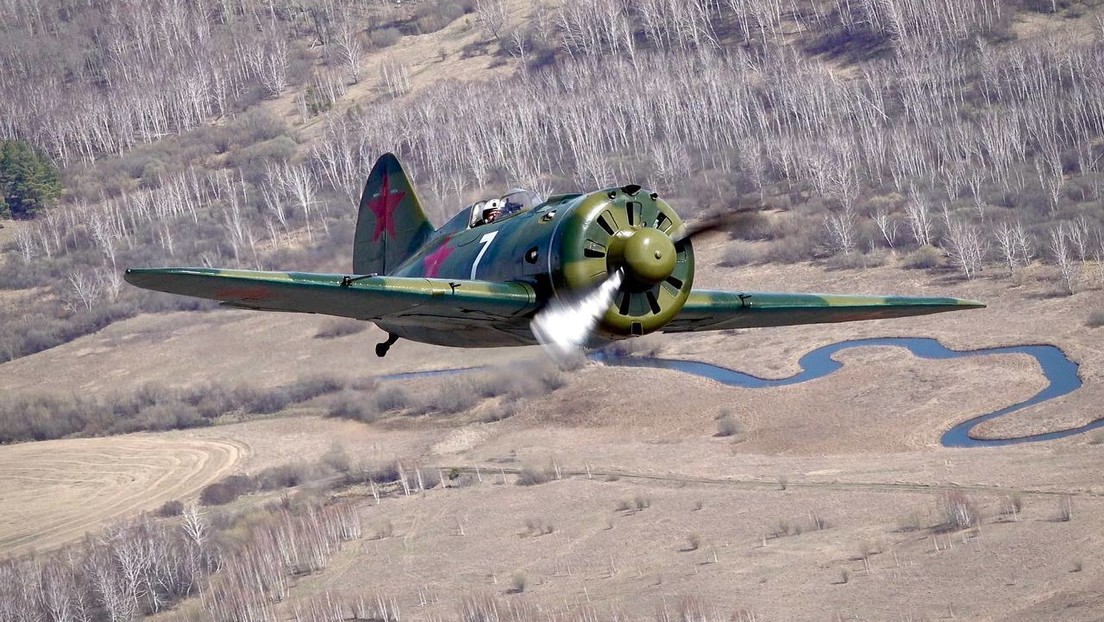 Caza reconstruido de la II Guerra Mundial volará en desfile del Día de la Victoria en Rusia