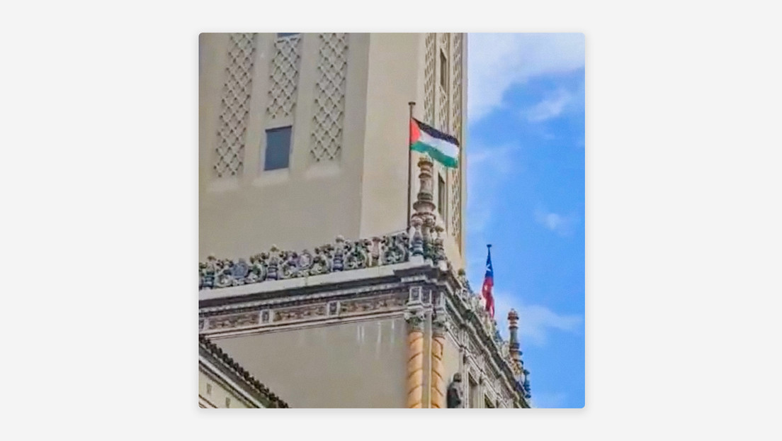 Quitan la bandera de EE.UU. e izan la de Palestina en universidad de Puerto Rico (VIDEO)