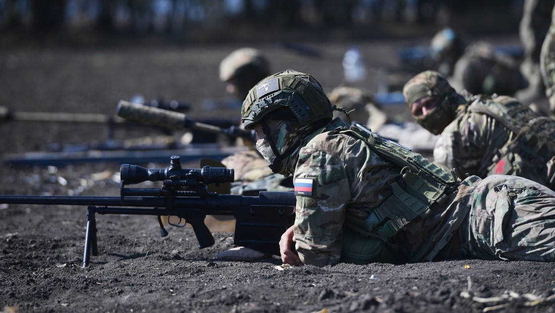Lavrov: "Si Occidente quiere luchar en el campo de batalla en Ucrania, estamos preparados"