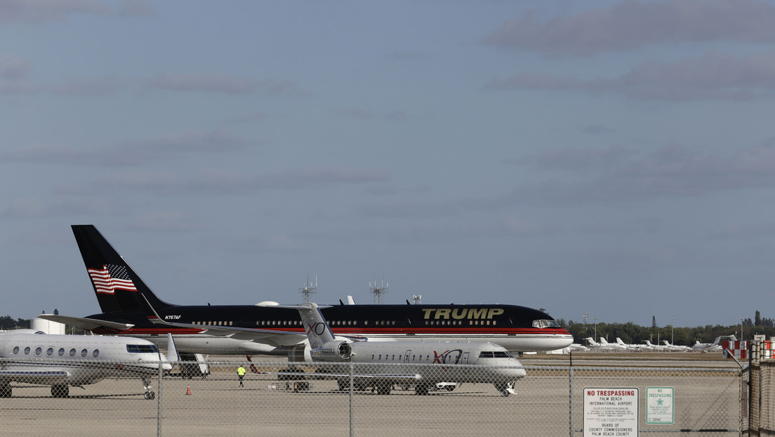 Avión de Trump choca contra otro en un aeropuerto de Florida