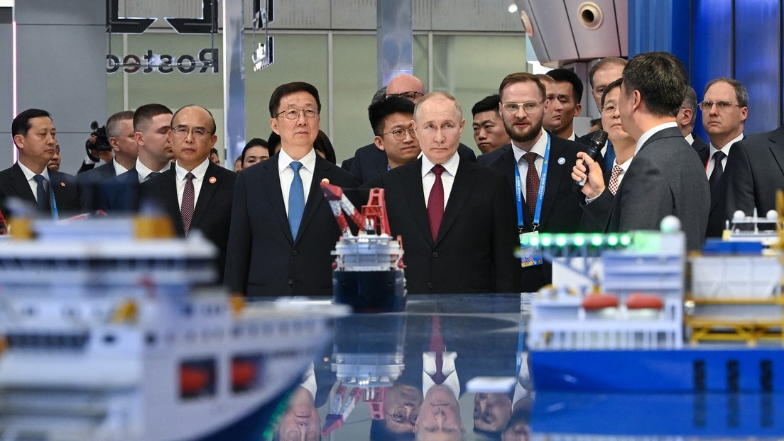 Putin: Moscú y Pekín reforzarán la "alianza energética estratégica"