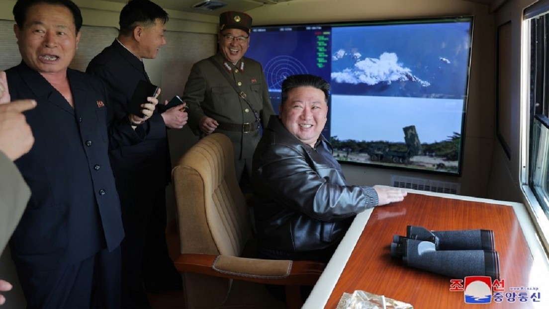 Corea del Norte prueba un misil balístico con nuevo sistema de navegación (FOTOS)