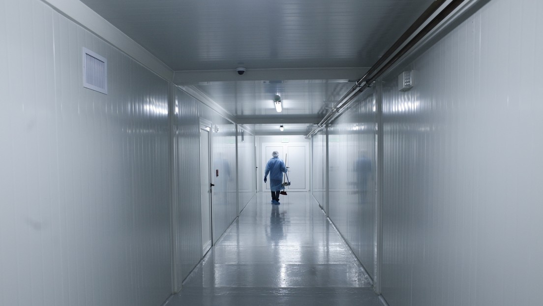 Los hospitales británicos dejan que los cadáveres se descompongan por falta de cámaras frigoríficas