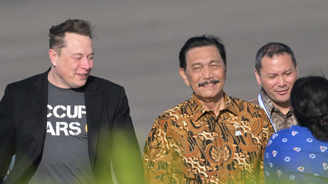 ¿Para qué llega Musk a la isla indonesia de Bali?