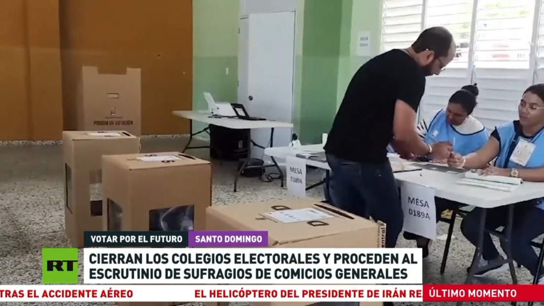 Cierran los colegios electorales y proceden al escrutinio de sufragios de comicios generales en República Dominicana