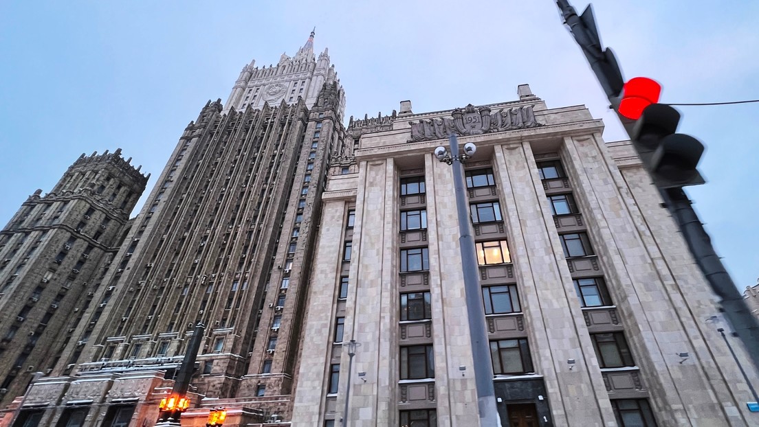 Zajárova: Rusia responderá a Polonia de tal manera que "los rusófobos altos mandos polacos lo lamentarán"