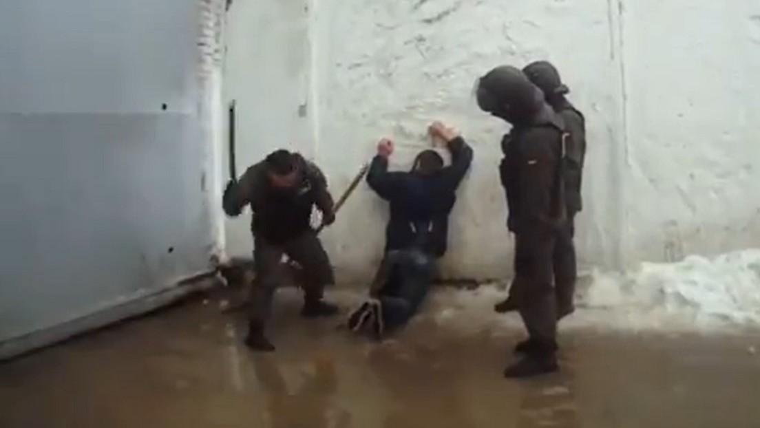 Desvelan un sistema de torturas a gran escala en las cárceles ucranianas