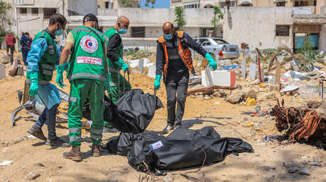 Hallan una tercera fosa común en el hospital Al Shifa de Gaza