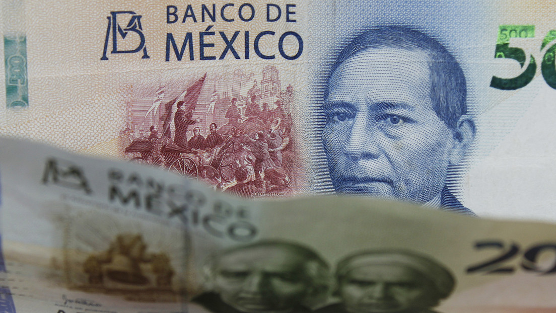 El peso mexicano se desprecia casi un 3 % tras la victoria de Claudia Sheinbaum