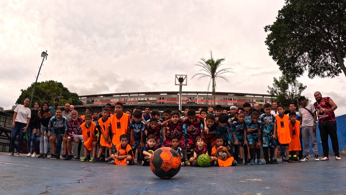 La escuela de futsal en Venezuela que capta el talento del barrio para forjar 'gladiadores'