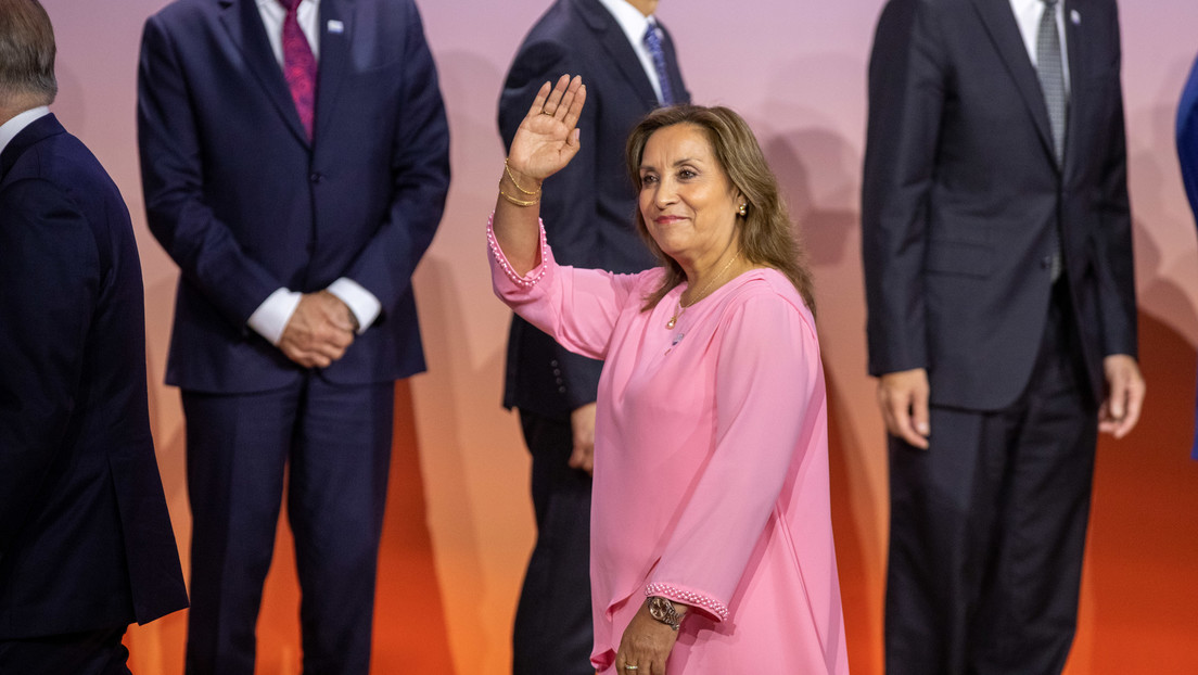 "Se va a comprar un Rolex bamba": Congreso de Perú aprueba viaje de Boluarte a China