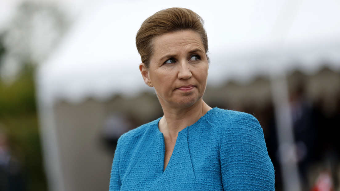 Un desconocido agrede a la primera ministra danesa