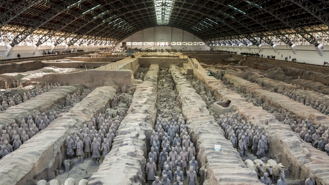 Hallan un féretro rebosante de tesoros junto a los guerreros de terracota chinos