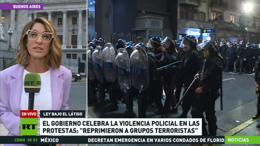 Entre golpes y gases lacrimógenos: Policía de Argentina castiga con violencia a ciudadanos que rechazan la Ley Bases