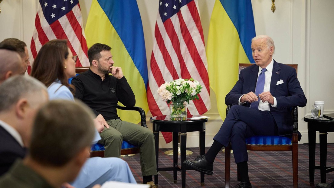 Denuncian vínculos del Ejecutivo de Biden con una ONG que tilda de enemigos a los contrarios a apoyar a Kiev