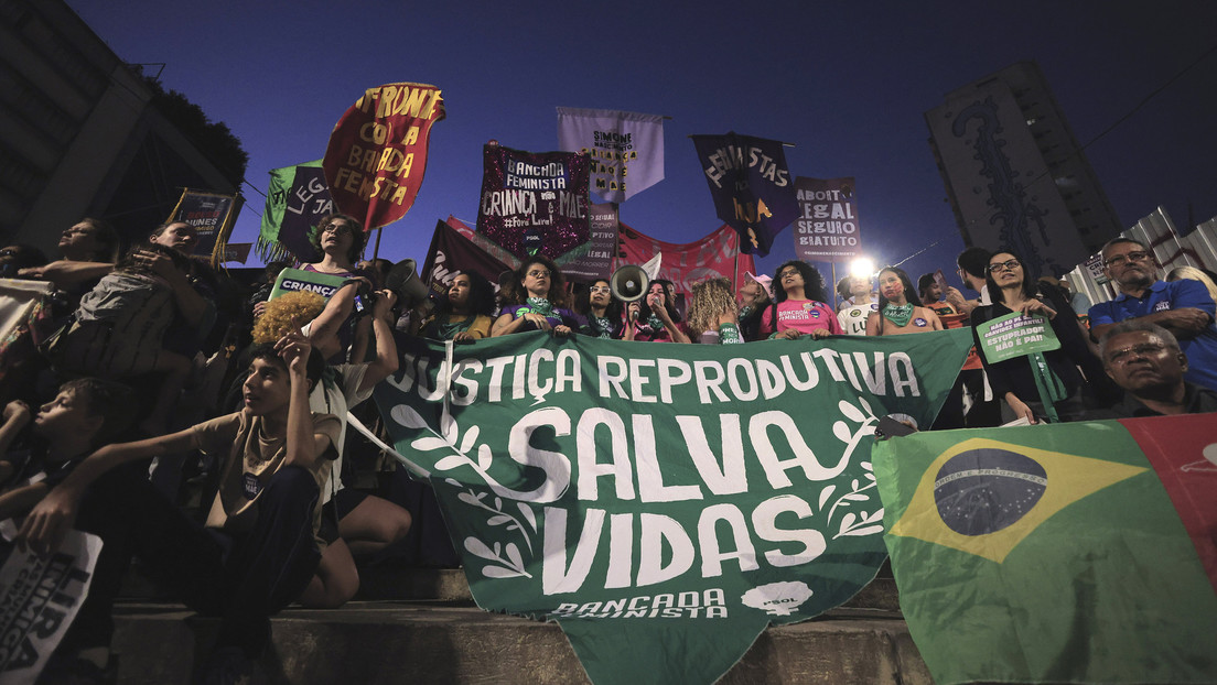 Congreso de Brasil pisa el freno ante proyecto de ley que equipara el aborto con un homicidio