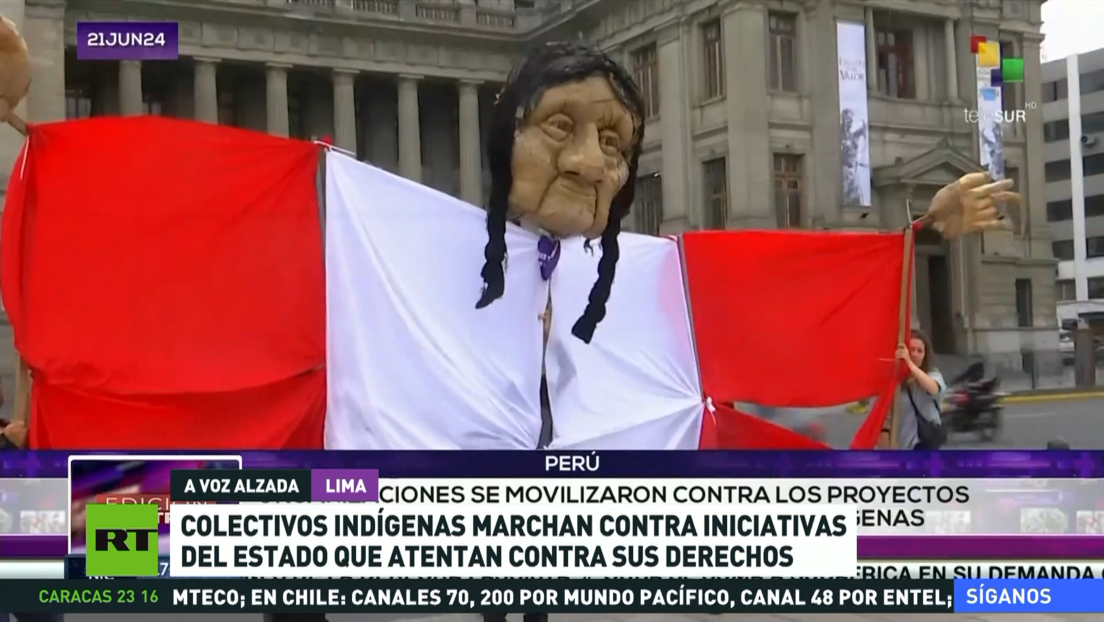 Colectivos indígenas peruanos marchan contra iniciativas del Estado que atentan contra sus derechos