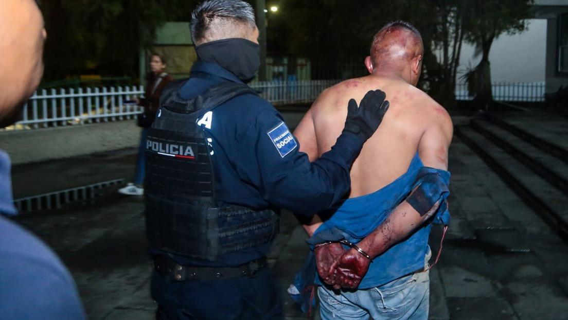 Hombre mata a sus vecinos a balazos por hacer una fiesta en la calle en México