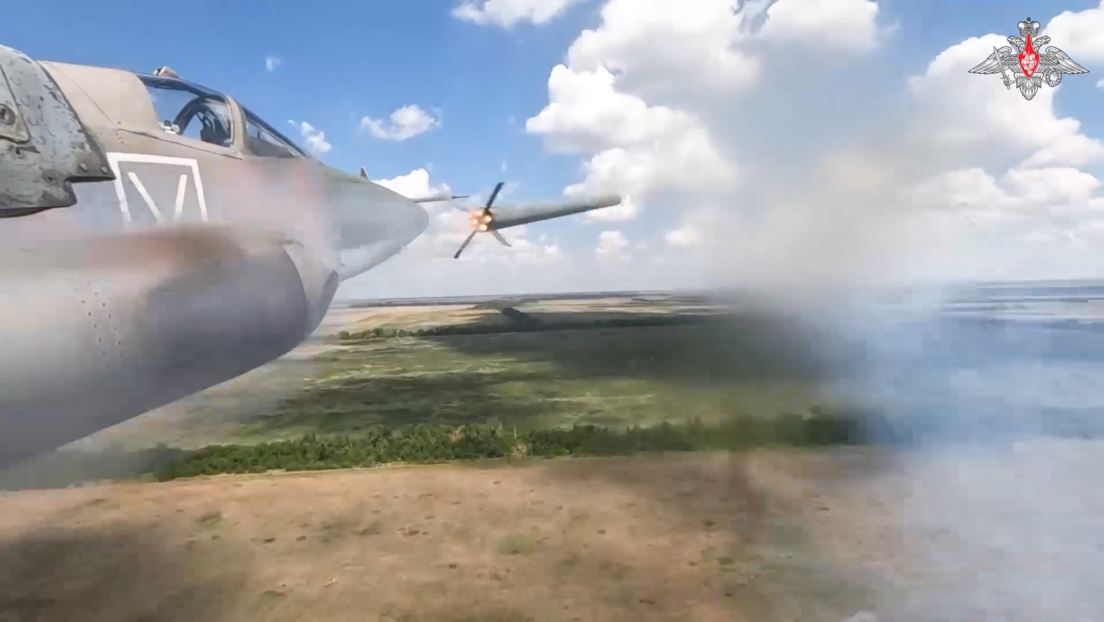 Cazas rusos destruyen un bastión ucraniano con un ataque preciso (VIDEO)