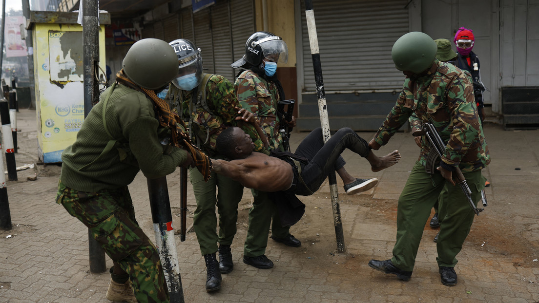 La Policía se enfrenta a los manifestantes en una nueva jornada de protestas en Kenia (VIDEO)