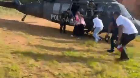 VIDEO: Evacuan al padre de la vicepresidenta colombiana en helicóptero tras un ataque armado