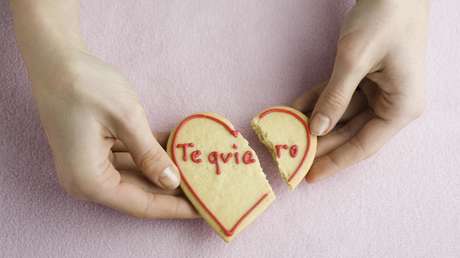 Se divorcia de su marido, 'médico', y descubre que este lleva años fingiendo trabajar
