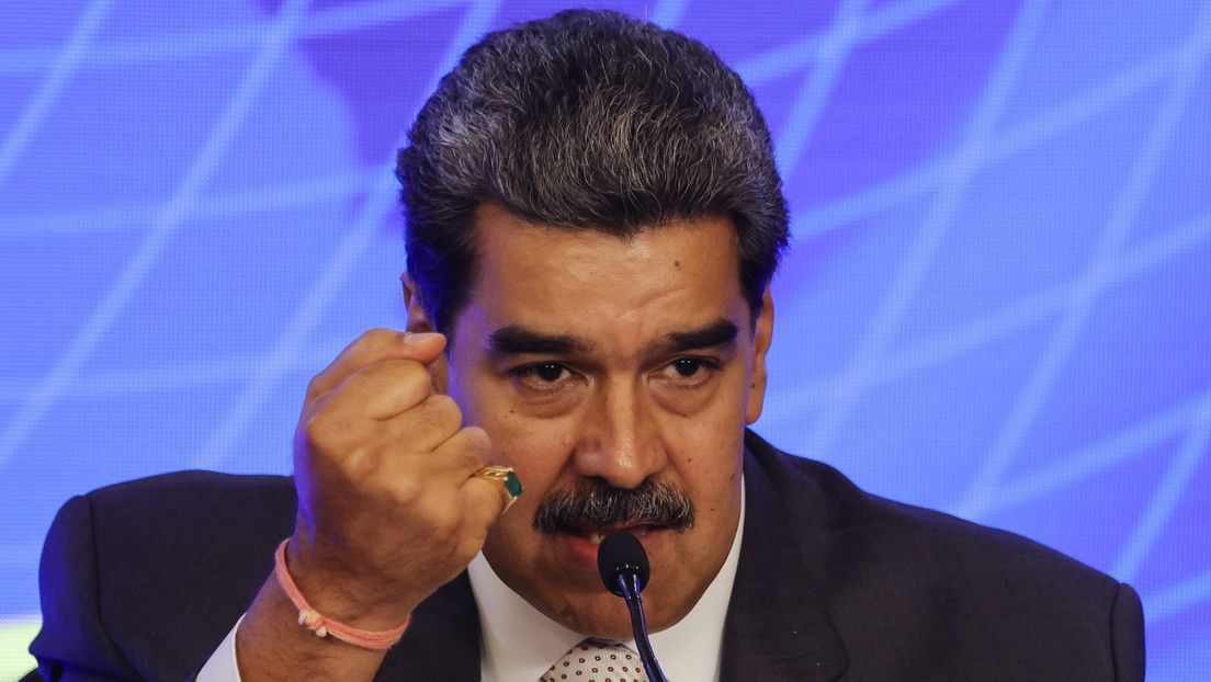 Maduro: "Milei agarró la motosierra y se la pasó por el cuello a los trabajadores"