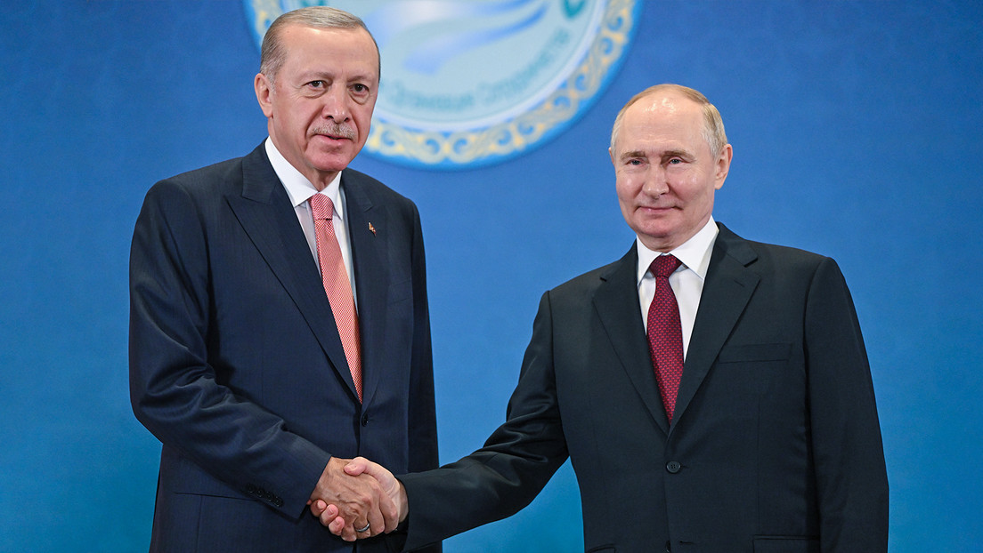 Las claves de la reunión entre Putin y Erdogan en Kazajistán