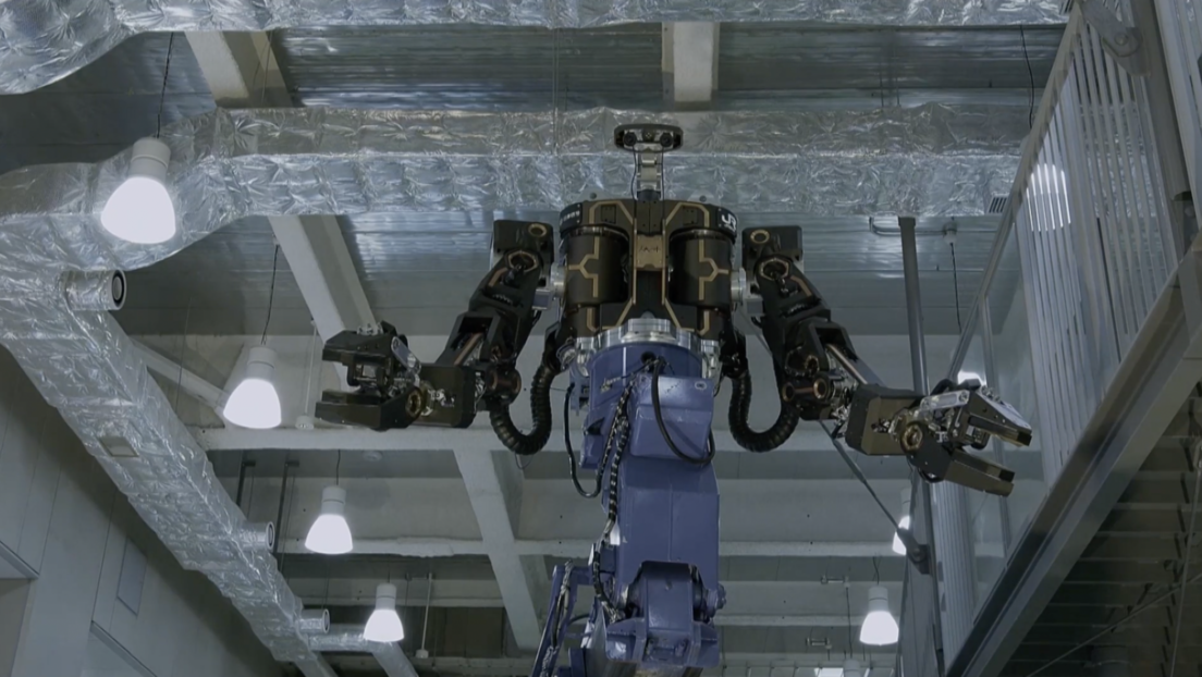 Japón incorpora un robot humanoide para el mantenimiento de vías férreas (VIDEO)