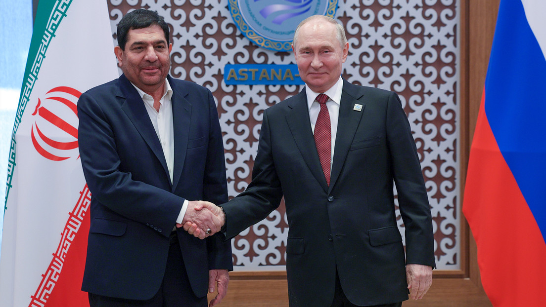 Putin se reúne con el presidente interino de Irán