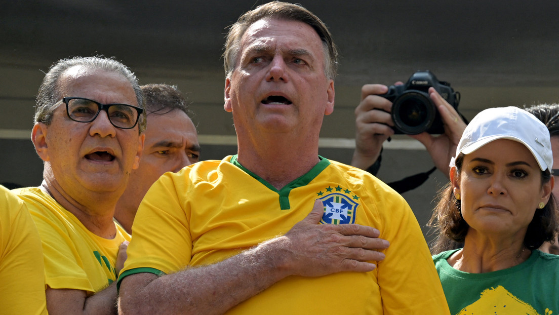 Policía Federal de Brasil acusa a Bolsonaro