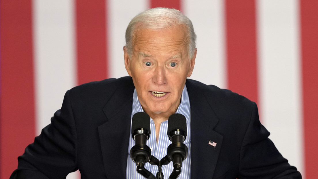 Empresarios y donantes del Partido Demócrata instan a Biden a que retire su candidatura