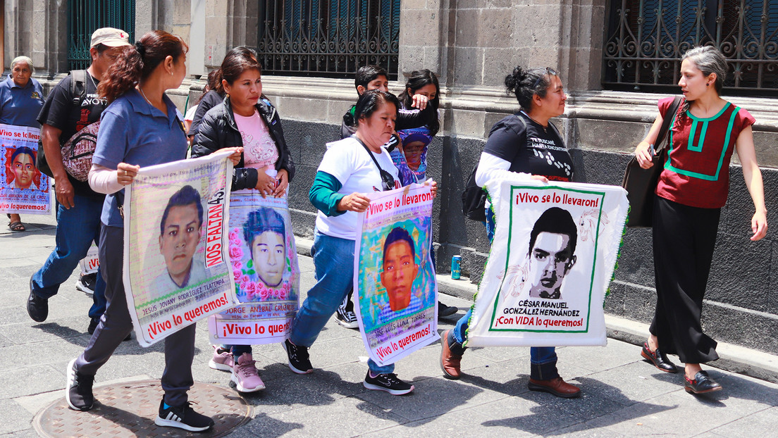 Otorgan libertad provisional a general implicado en el caso Ayotzinapa