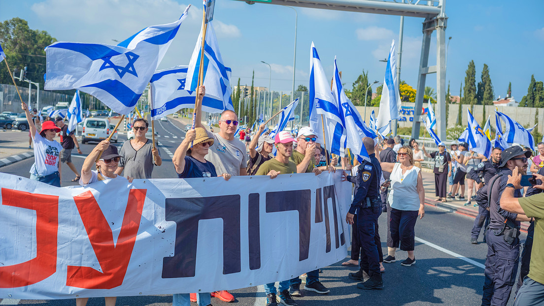 VIDEOS: Manifestantes desafían a Netanyahu con bloqueos y exigencias de elecciones