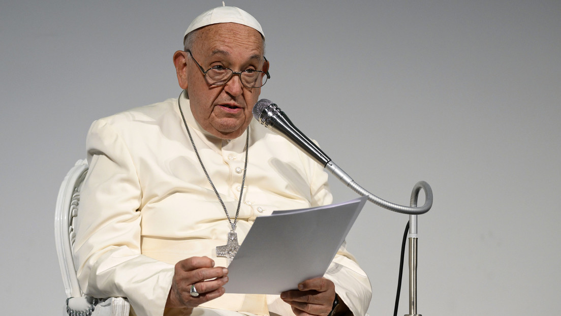 Papa Francisco: "La democracia no goza de buena salud en el mundo"