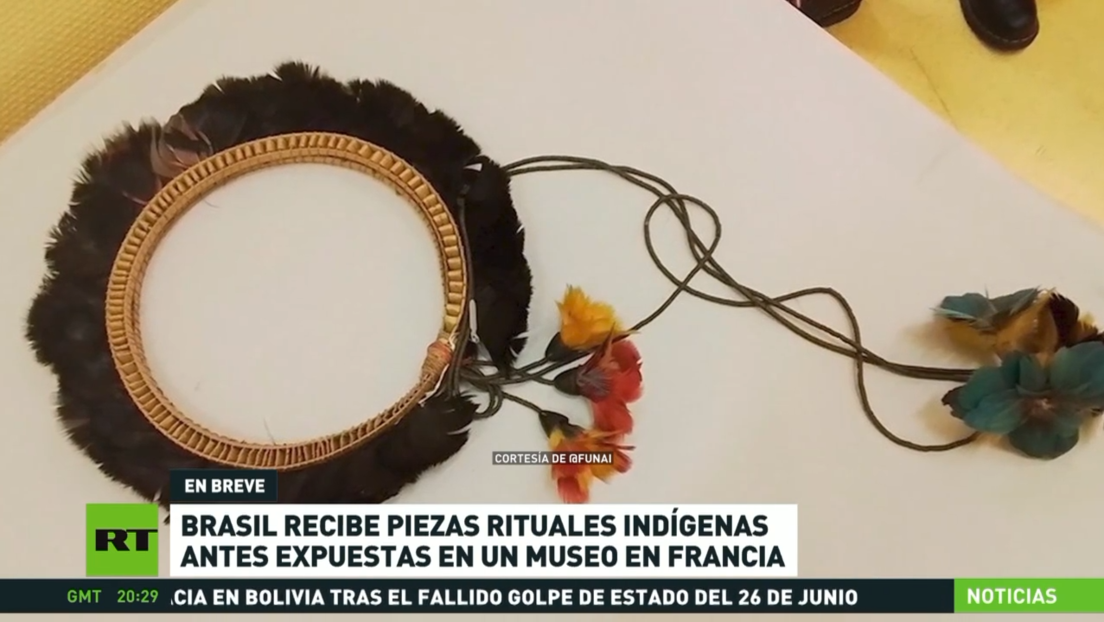 Brasil recibe piezas rituales indígenas antes expuestas en un museo en Francia