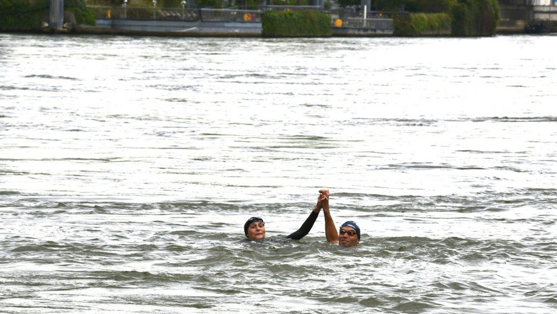 VIDEO: Ministra de Deportes de Francia nada en el río Sena a 13 días de los JJ.OO. de París