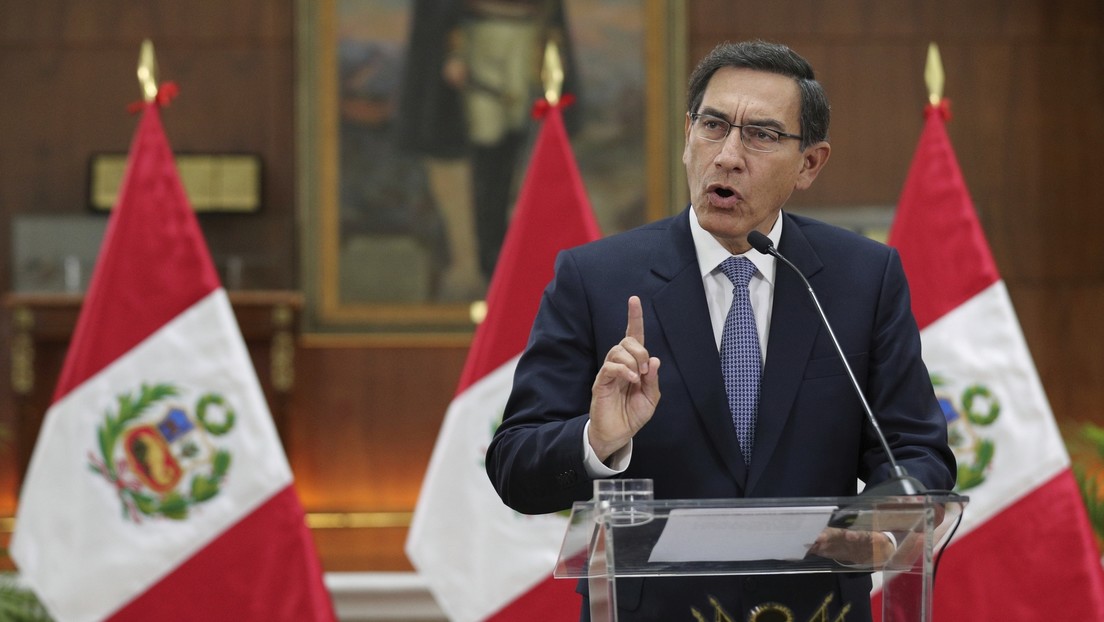 El expresidente peruano Vizcarra anuncia su candidatura para las elecciones de 2026