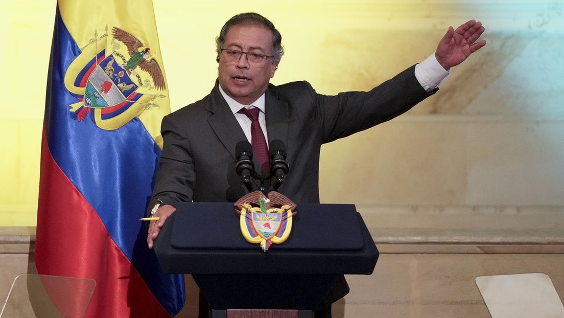 Petro pide perdón a Colombia por la corrupción en el organismo de gestión de desastres